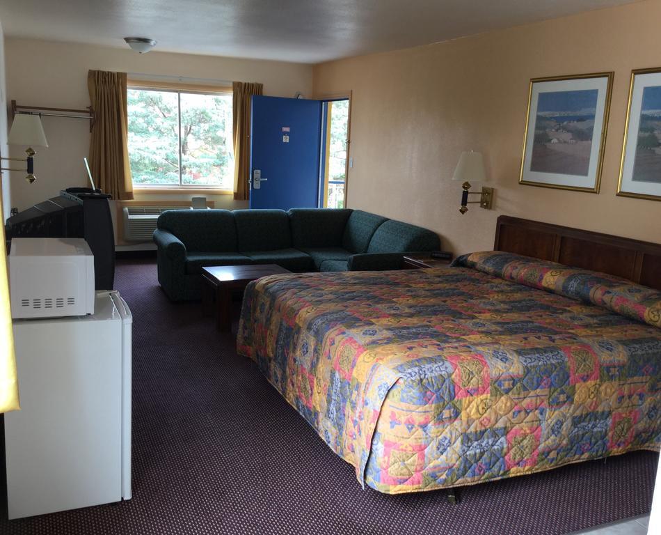 Belmont Inn And Suites Hampton Luaran gambar