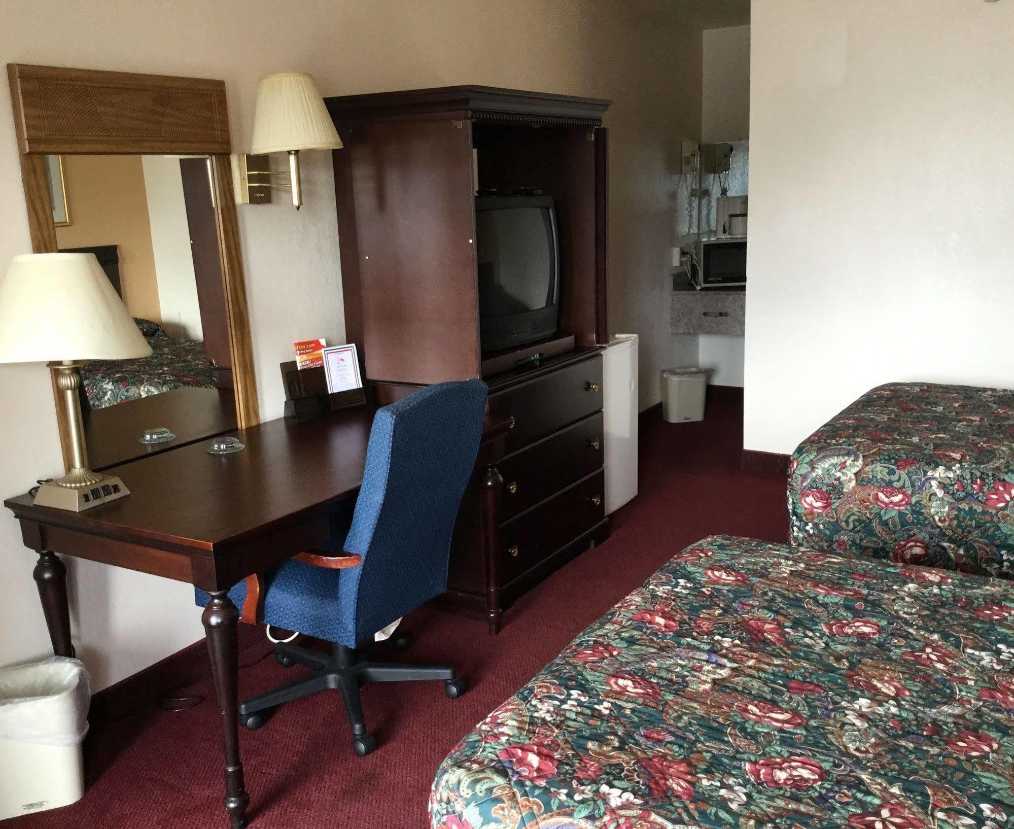 Belmont Inn And Suites Hampton Luaran gambar